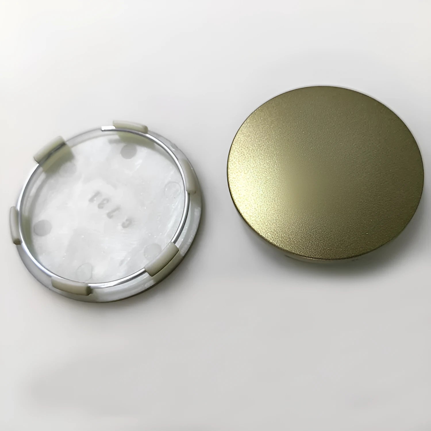 65mm car hub centre cover in ABS plastic with aluminium label for modified wheel hubs