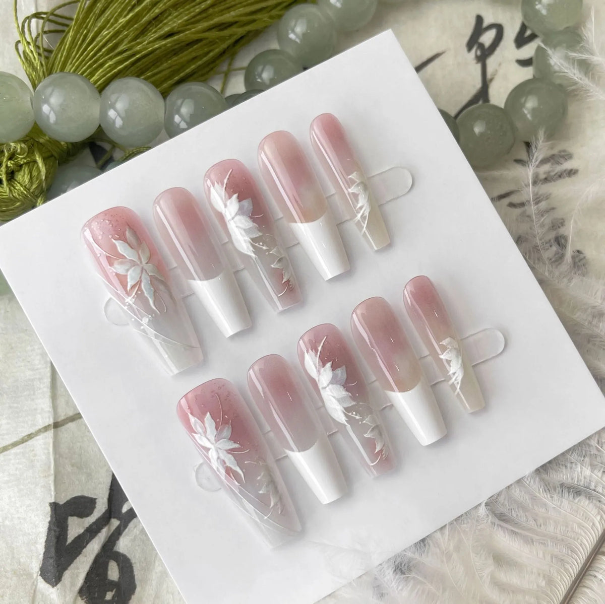 Sweet Cool Ancient Style nail stickers 40 pieces Ins Style Jade Leather retro ultra-thin seamless ladies