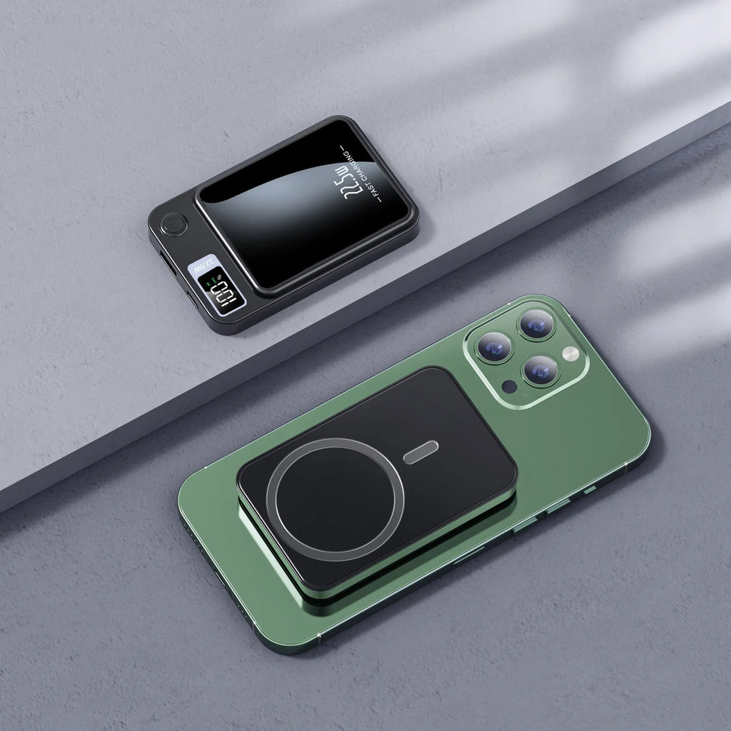 Wireless MagSafe power bank in four colours with compact dimensions and industrial design
