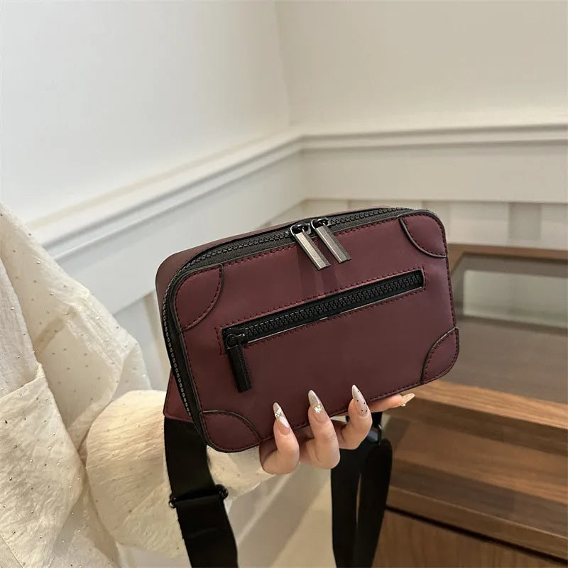 Small square women's crossbody shoulder bag in PU leather with mobile phone compartment