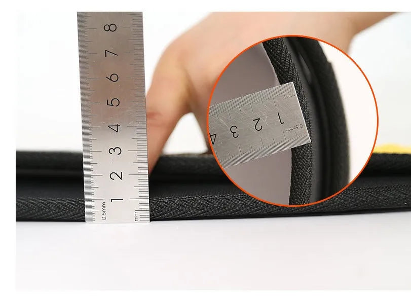 Nylon fitness weightlifting waistband with hook and loop closure in black colour