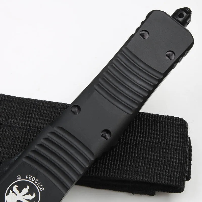 Folding knife with D2 steel blade, black and white wire drawing 6061 aluminium handle, 24cm total length and 148g weight