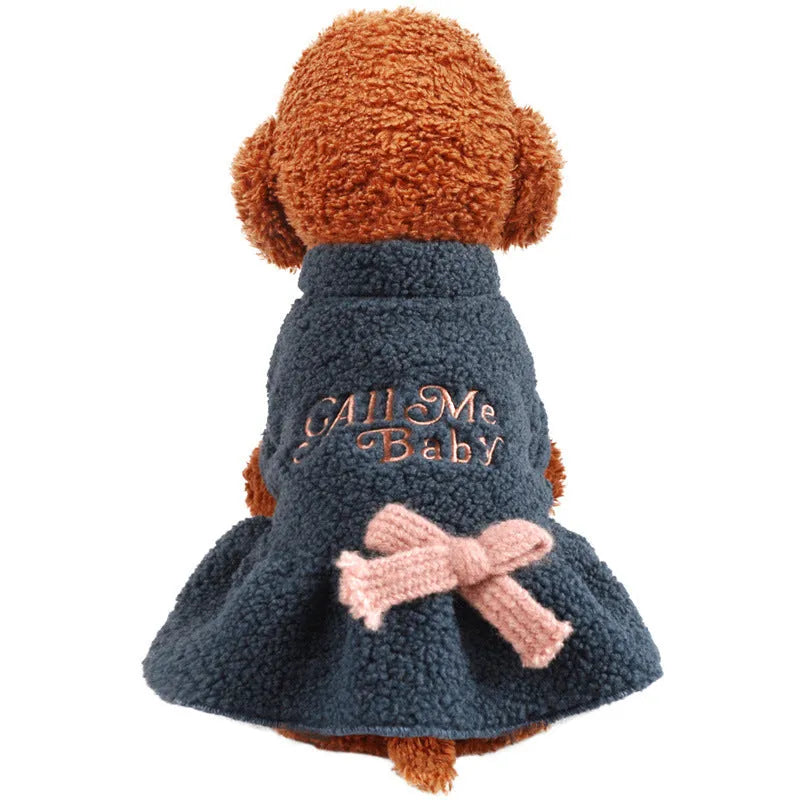 Pet warm berber fleece skirt in dark blue and pink colours with polyester construction