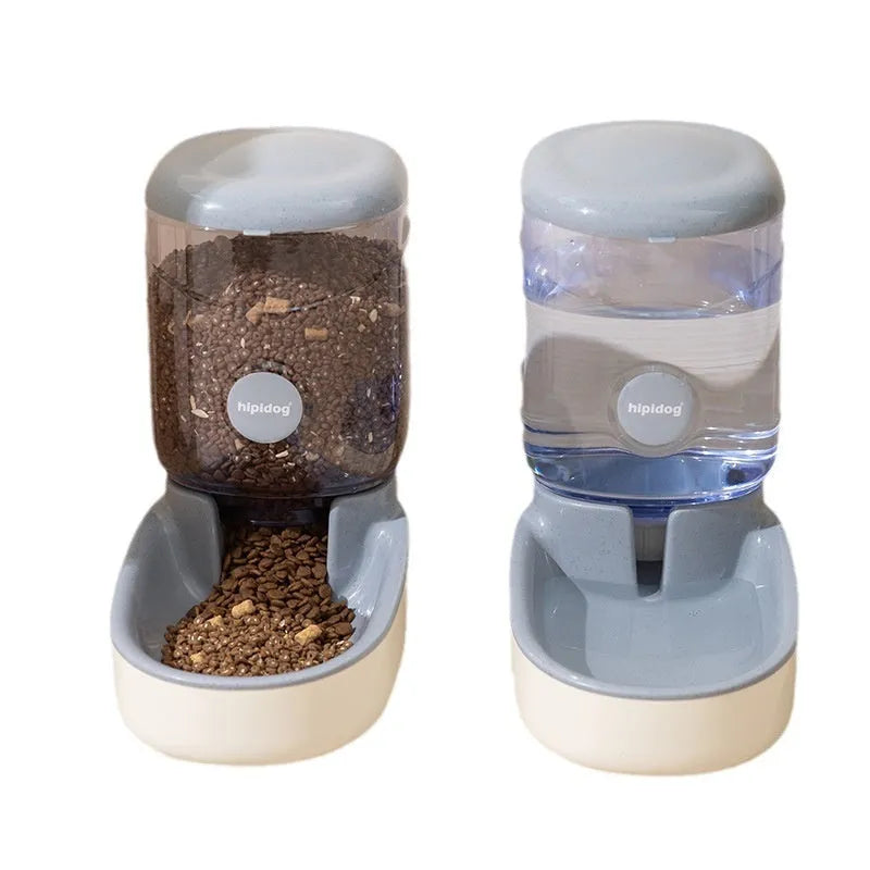 Automatic pet drinker with 3.8L capacity in blue, green, grey, or pink colours for dogs and cats