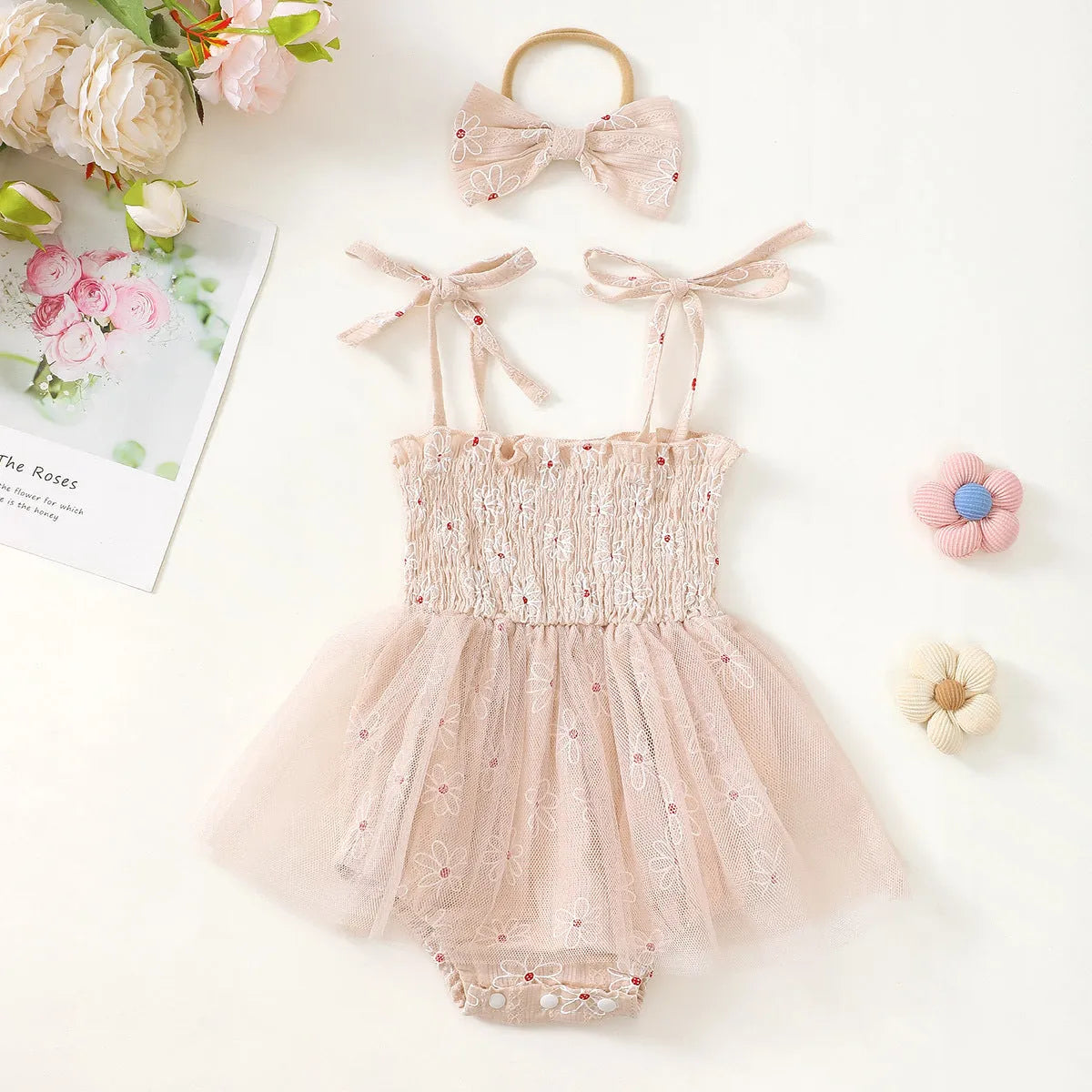Baby girl mesh camisole princess dress with bowknot headwear in creamy-white