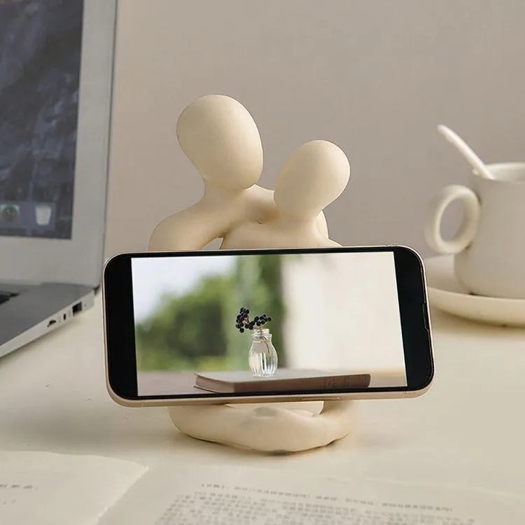 Modern simple style resin statue of a couple in milky white or gold colour.