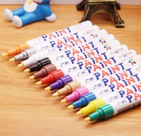Permanent colour marker pen with waterproof non-toxic ink, 14.3 cm, for car tyres treads CDs and metal surfaces
