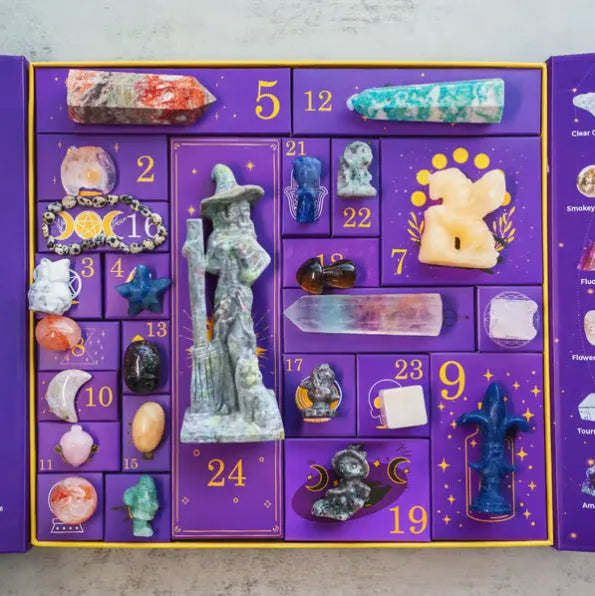 Halloween crystal countdown gift box measuring 33.5cm wide with cardboard construction