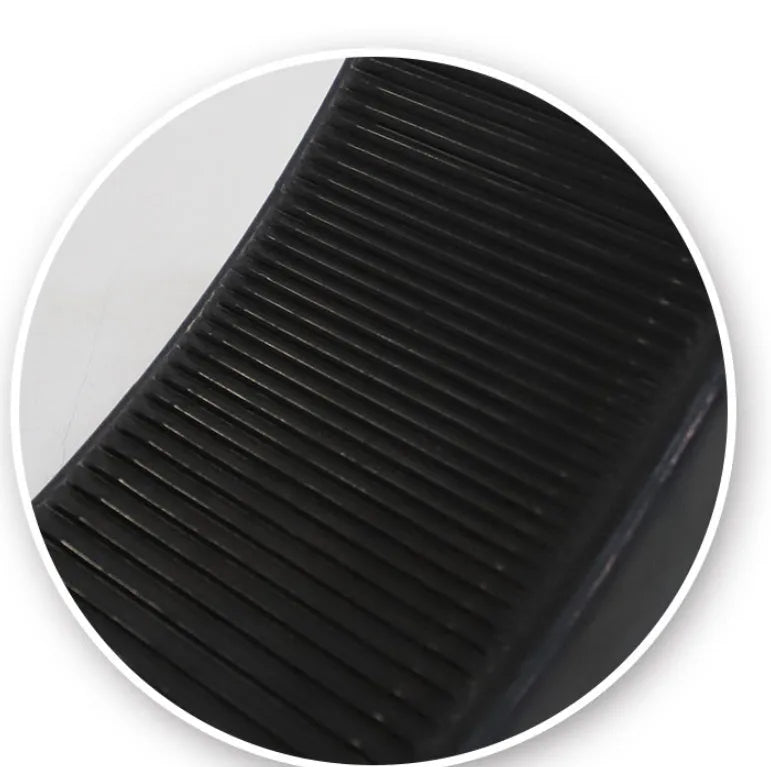 Portable car anti-slip retainer triangle wheel chock in rubber and plastic, 10x10x16cm size