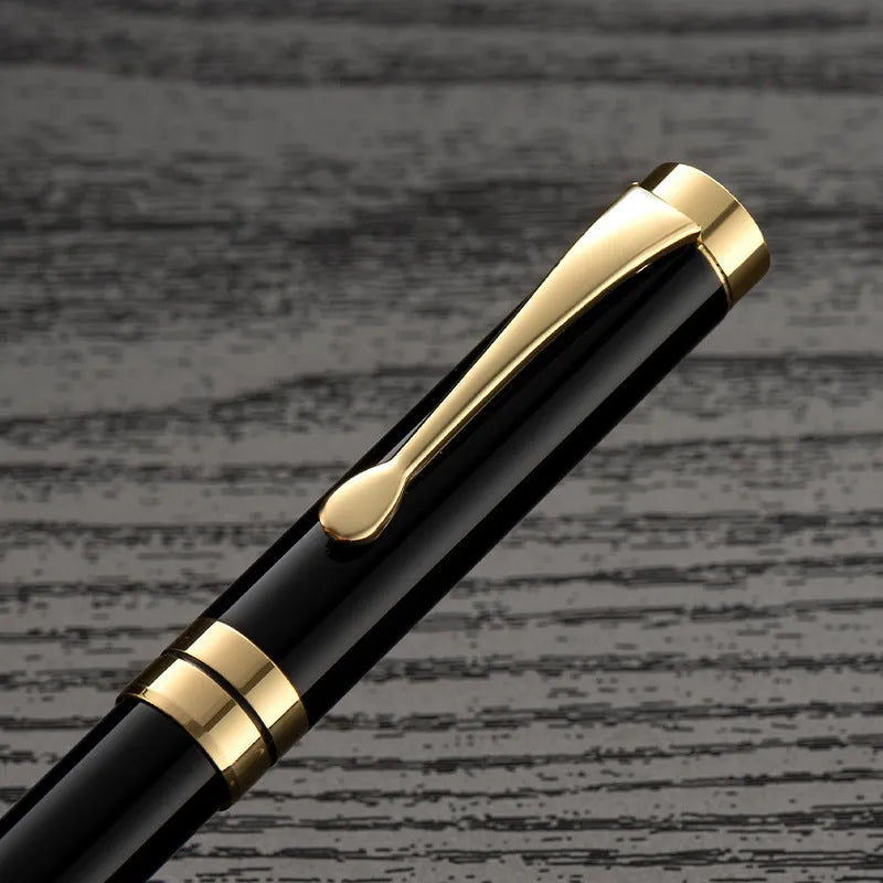 Metal fountain pen with F 0.5mm nib in black gold clip colour option