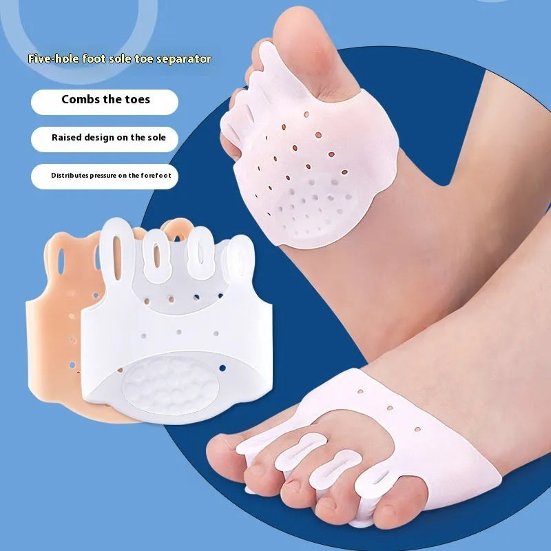 Hallux valgus split toe pad in skin colour made from SEBS material
