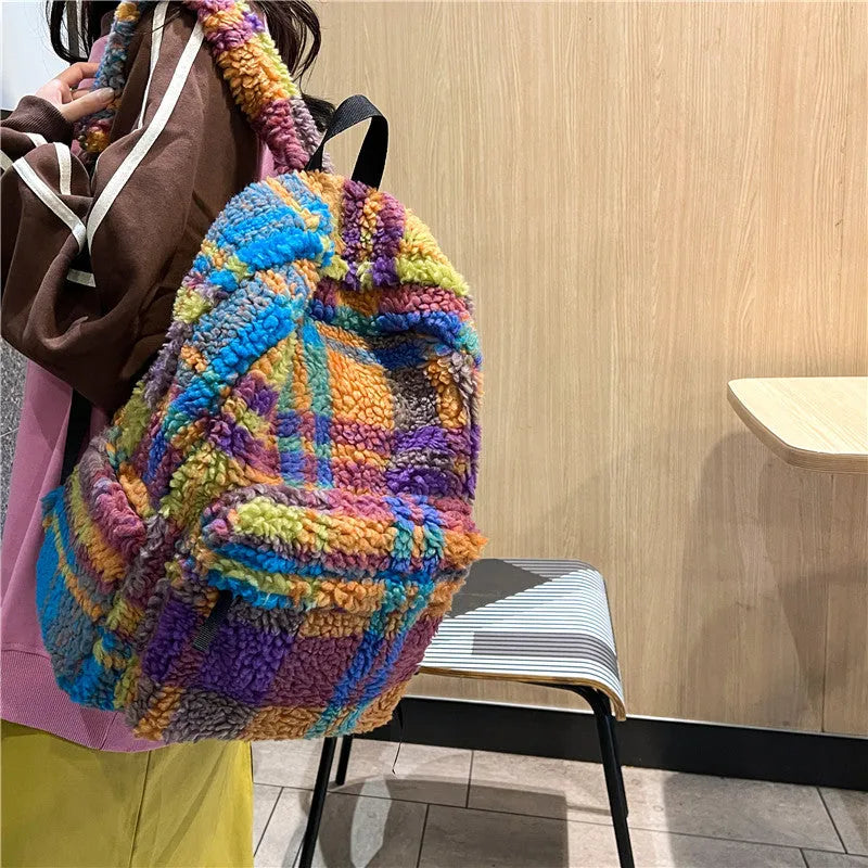 Retro plush plaid backpack in velvet and lamb wool with polyester lining, wear-resistant school bag for junior high school, neutral design