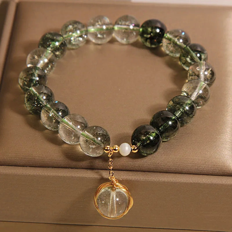 Green phantom quartz and chorite crystal women's bracelet in Japanese Korean style.