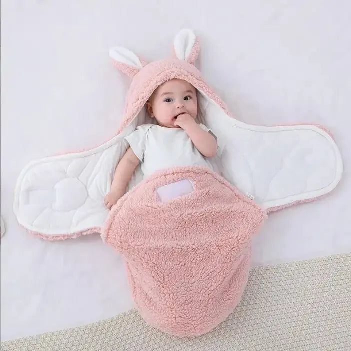 Adjustable baby sleeping bag swaddle blanket in fleece with velcro closure