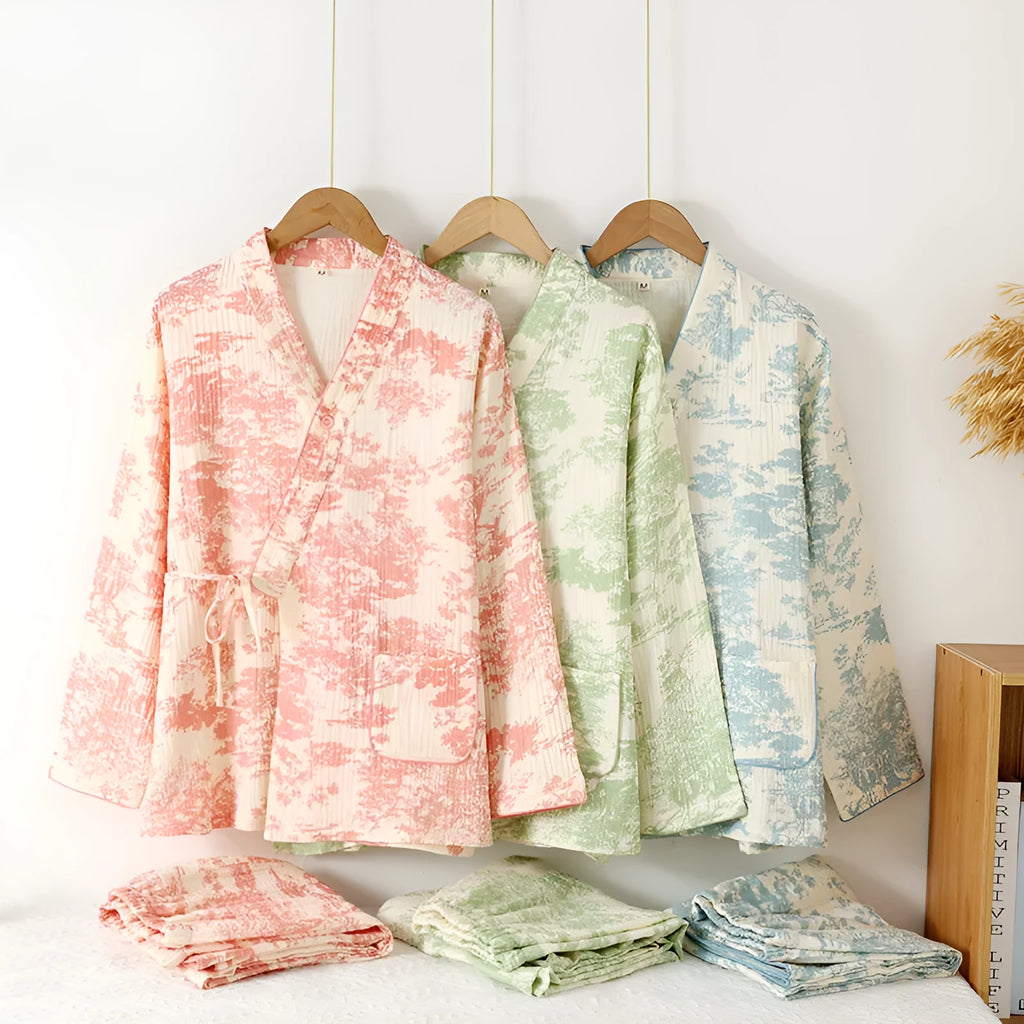 Women's cotton gauze two-piece suit with long sleeves and lace-up trousers in frosted pine trees colour