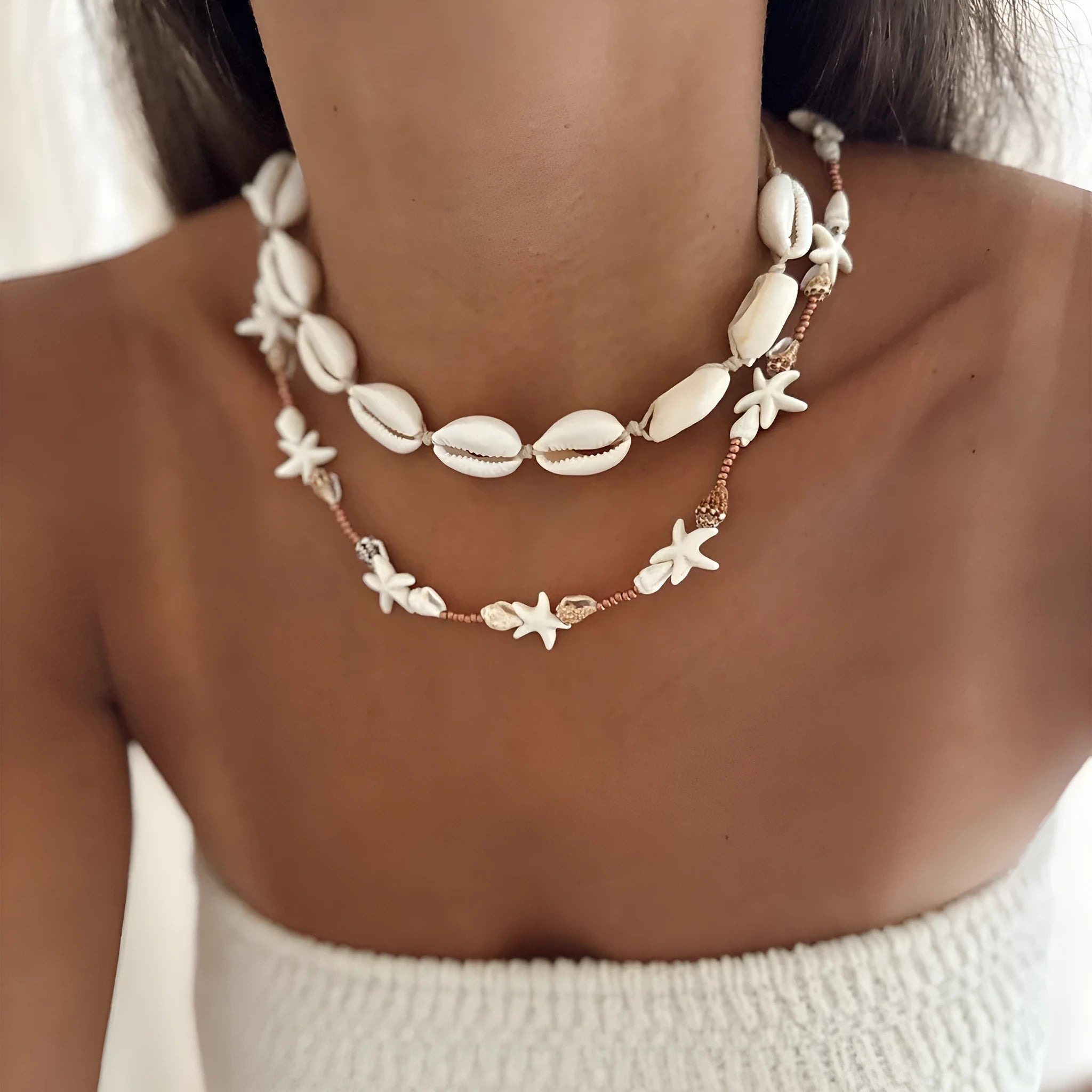 Handmade geometric shell necklace for women in X1900 colour with regular chain
