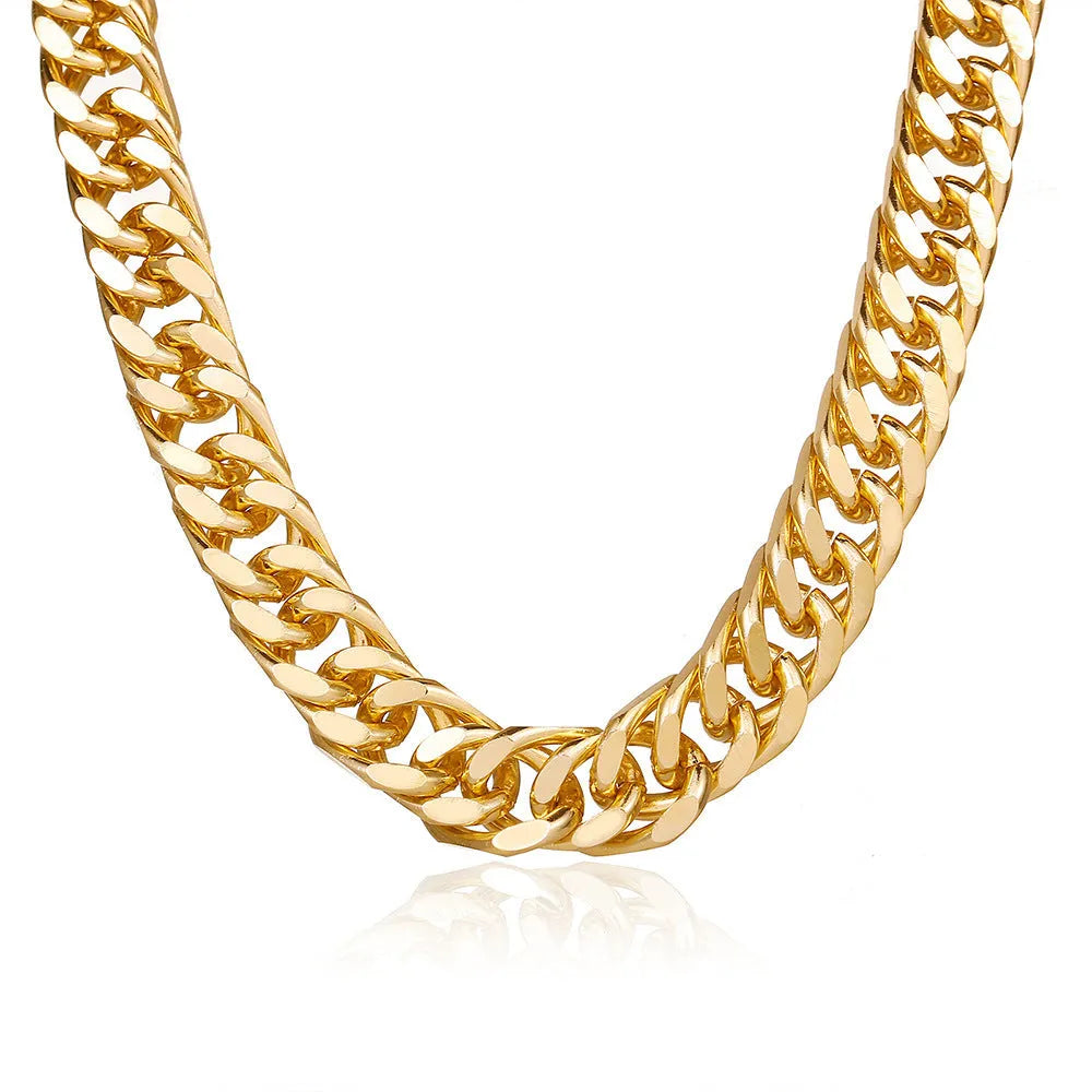 Gold-coloured women's thick chain alloy necklace with a pendant, showing its 32cm length.