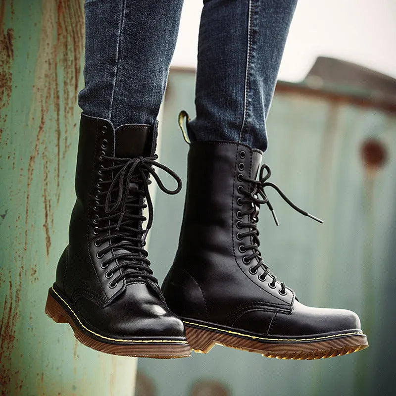 Men's black leather lace-up casual shoes with round toe and flat heel on a white background.