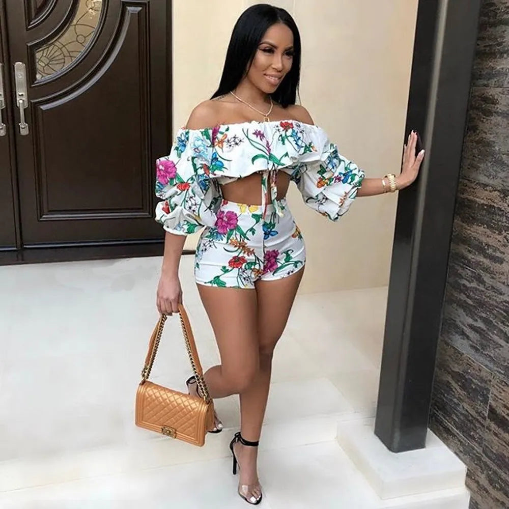 Multicolour digital print two-piece set with a pile sleeve top and matching shorts