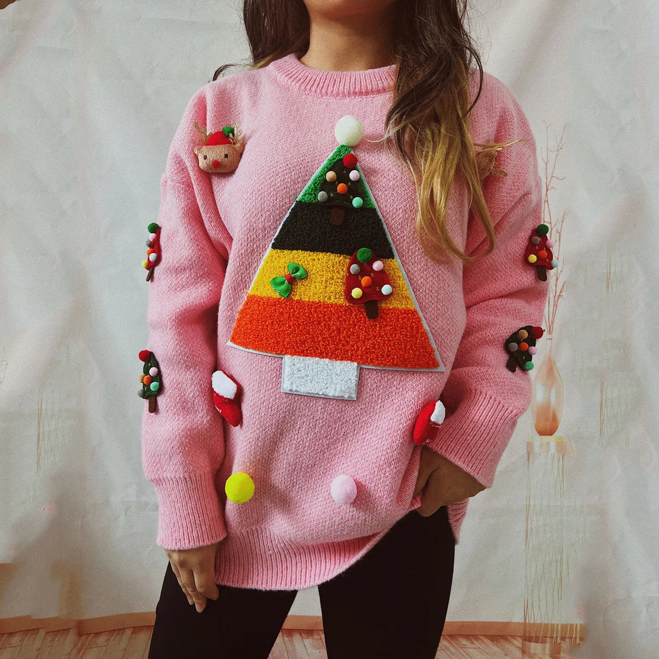 Christmas pattern loose fit round neck pullover sweater in red green black polyester knit