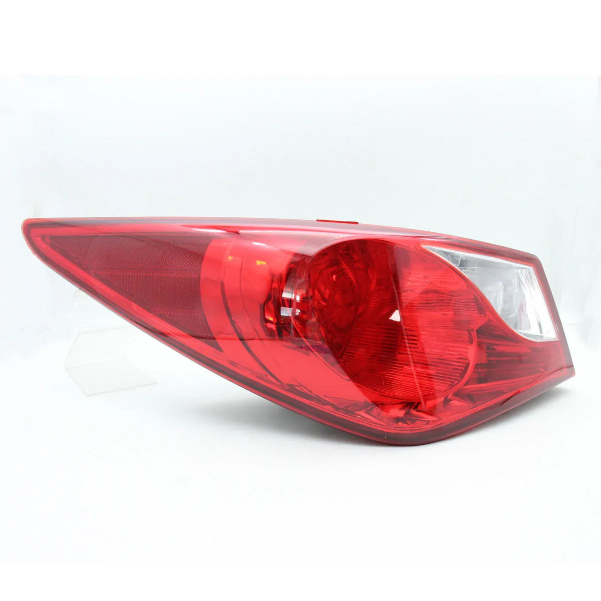 Hyundai Sonata tail light outer half assembly red LED ABS aluminium construction