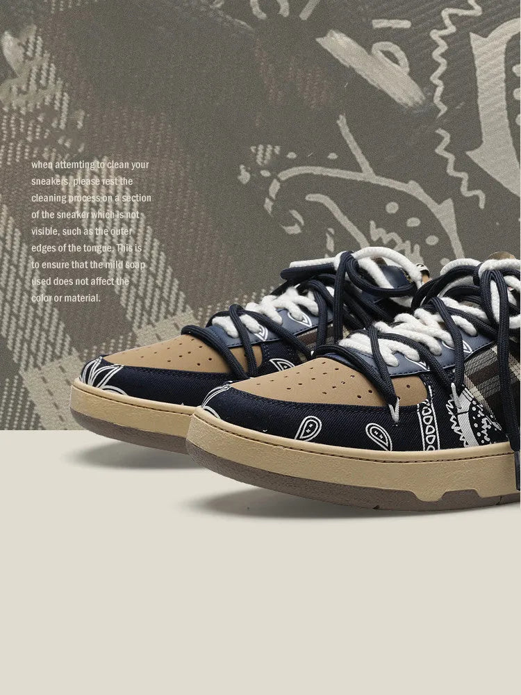 Men's low-top platform sneakers in beige with PU upper and rubber sole, lace-up closure, flat heel.