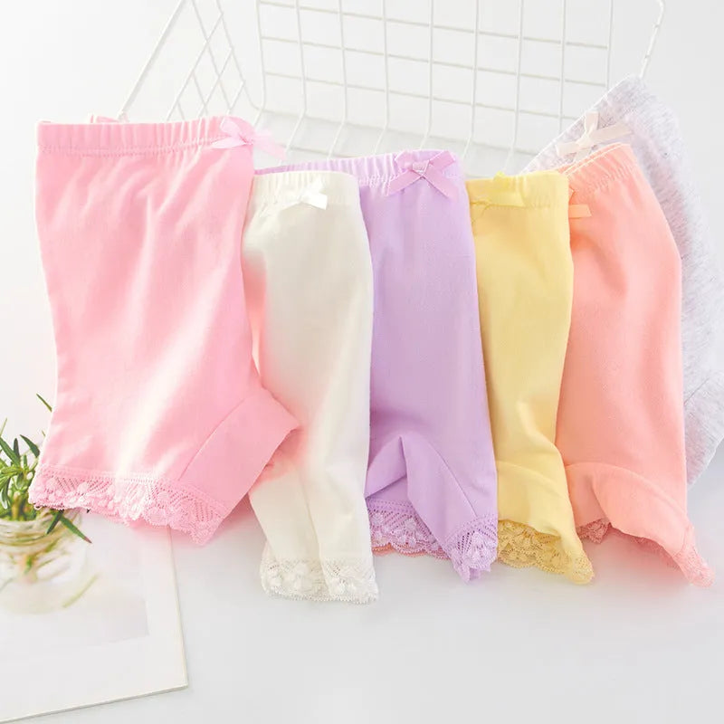 Cotton girls safety pants summer anti-exposure underwear multi-colour random colour choice medium large sizes.