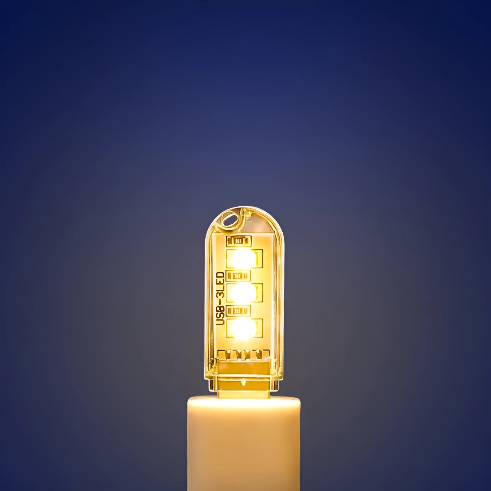 White and warm light USB rechargeable baby night light measuring 6cm by 1.8cm with LED eye protection technology