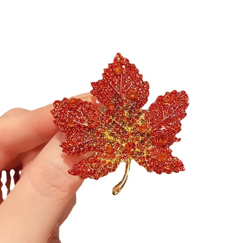 Red alloy full diamond maple leaf brooch for women, fruit-shaped decoration pin on coat