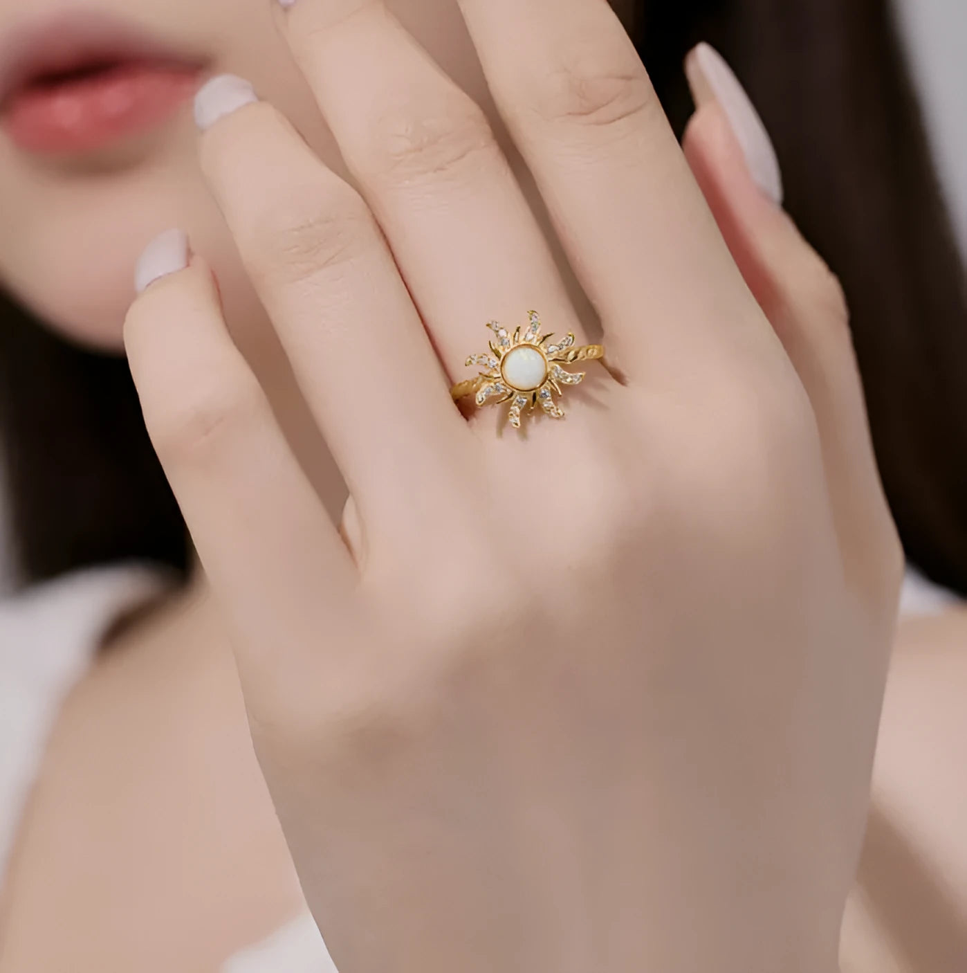 Women's pure silver ring with inlaid sun in golden blue colour – electroplated finish – size 7 – side view