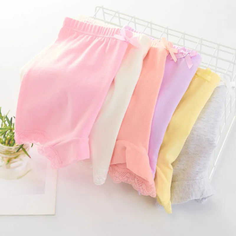 Cotton girls safety pants summer anti-exposure underwear multi-colour random colour choice medium large sizes.