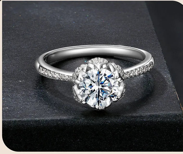 Women's 925 sterling silver flower bud ring with electroplating on white background