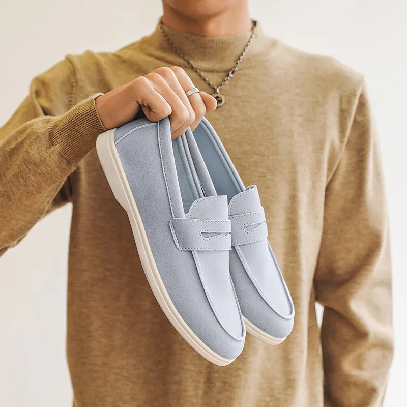 Men's suede casual shoes in beige with a round toe and flat rubber sole.