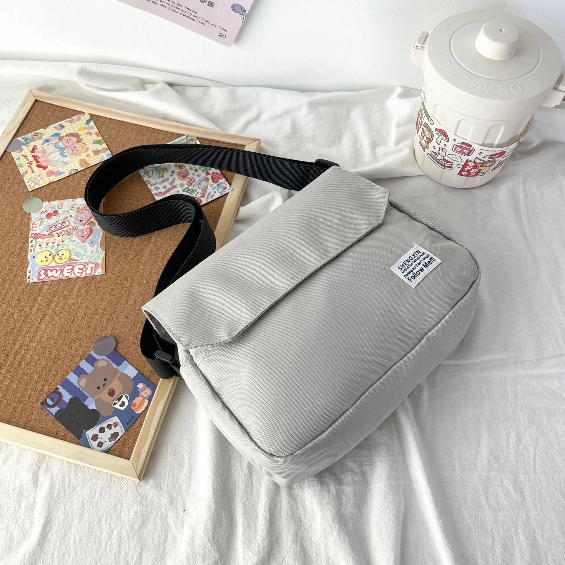 Oxford cloth crossbody messenger bag in solid colour for women and men with flap closure