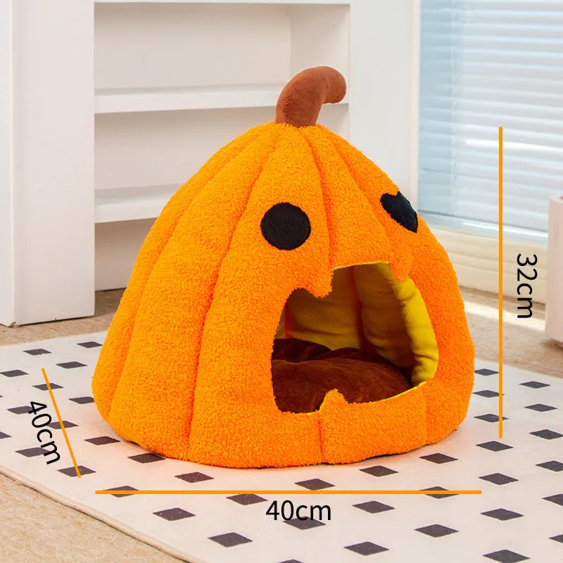 Orange cat nest sleeping hut made of PP cotton with pumpkin shape, 40cm size for small pets