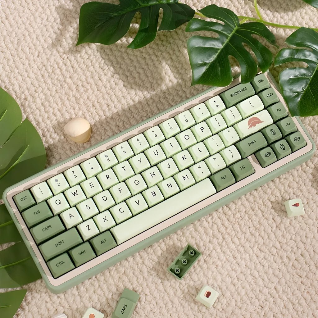 Set of 124 matcha green PBT keycaps with white legends for a mechanical keyboard