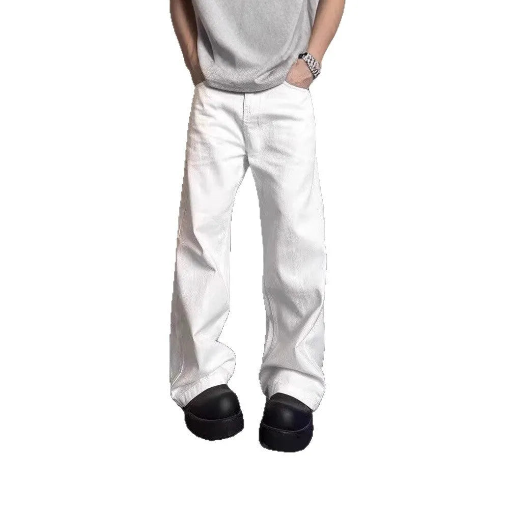 Men's white straight-leg wide-leg jeans on a mid-waist with a zipper fly