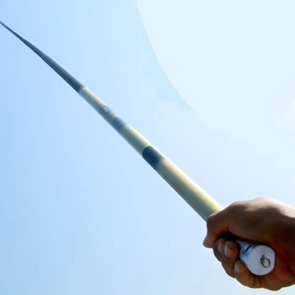 Super light carbon nest fishing rod in silver or gold, 8-15 metres, collapsed to 1110 mm