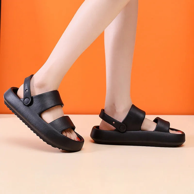 Unisex adjustable sandals with 3cm thick EVA bottom in beige colour