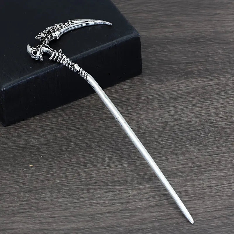 Nordic retro skull sickle hairpin in ancient silver with electroplated finish, geometric shape for women
