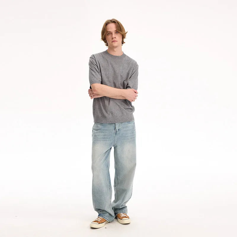 Fanio solid colour velvet short-sleeved T-shirt in black, grey, or off white.