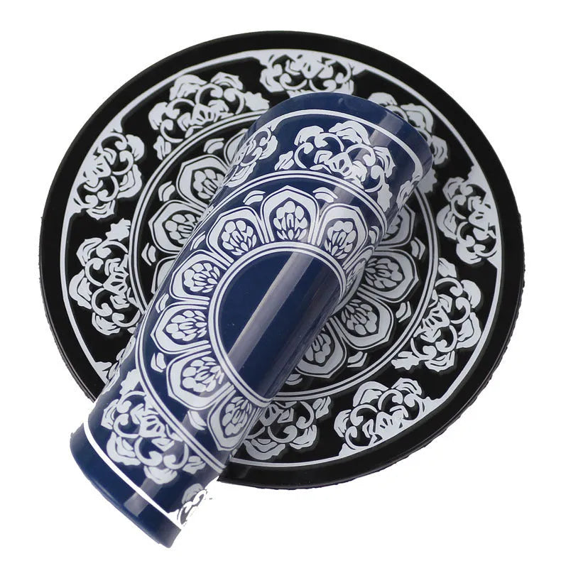 Black circular silicone rubber anti-slip mat, 12cm diameter, for car dashboard or flat surfaces