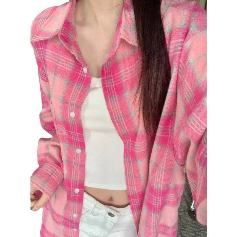 Women's loose pink plaid shirt with long sleeves, contrast colour, cardigan style, 50cm length, sizes S-XL.