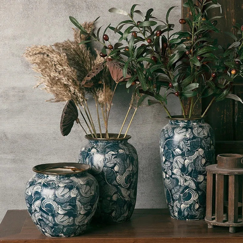 New Chinese retro artistic ceramic vase with dried flowers, decal surface finish, available in large size
