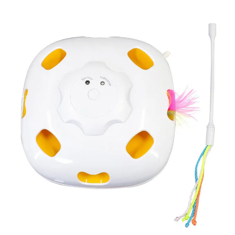 Plastic cat toy with self-hi relief mechanism measuring 19.8 x 11.5 x 19.5cm