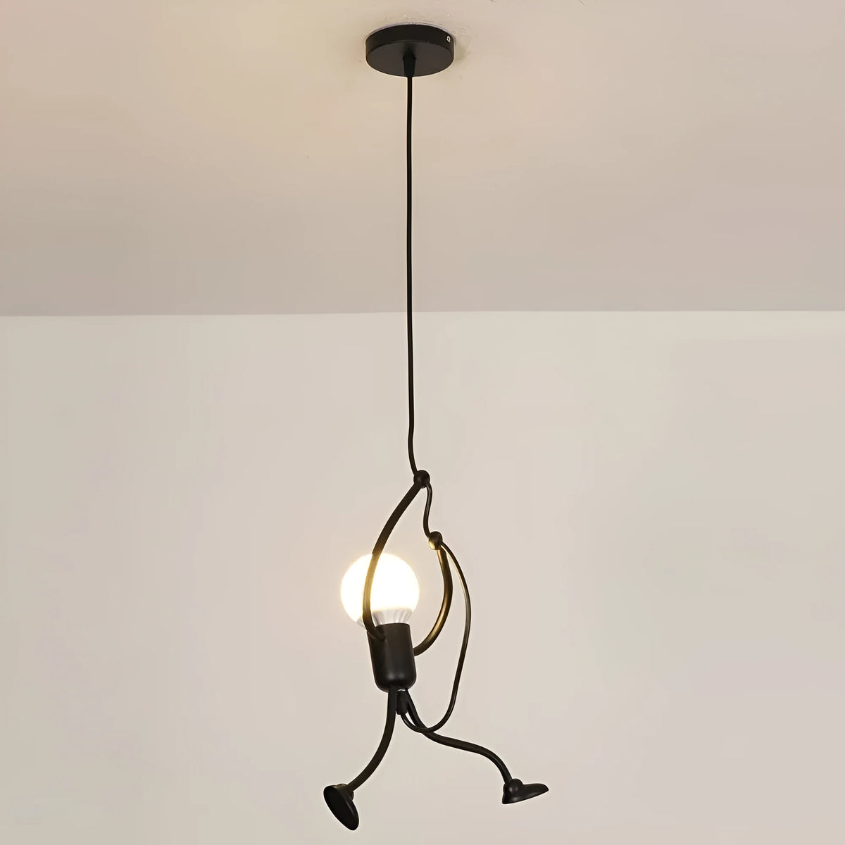 Indoor black iron chandelier with adjustable height 140cm, three long strip heads, for ceiling mounting in living room