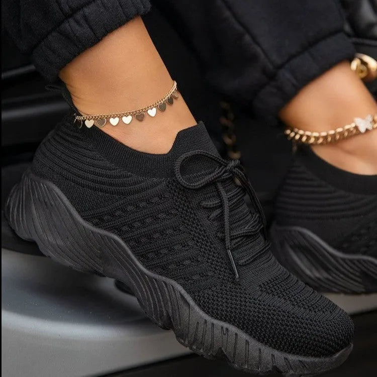 Women's thick sole solid colour sneakers in sports style showing available colour options