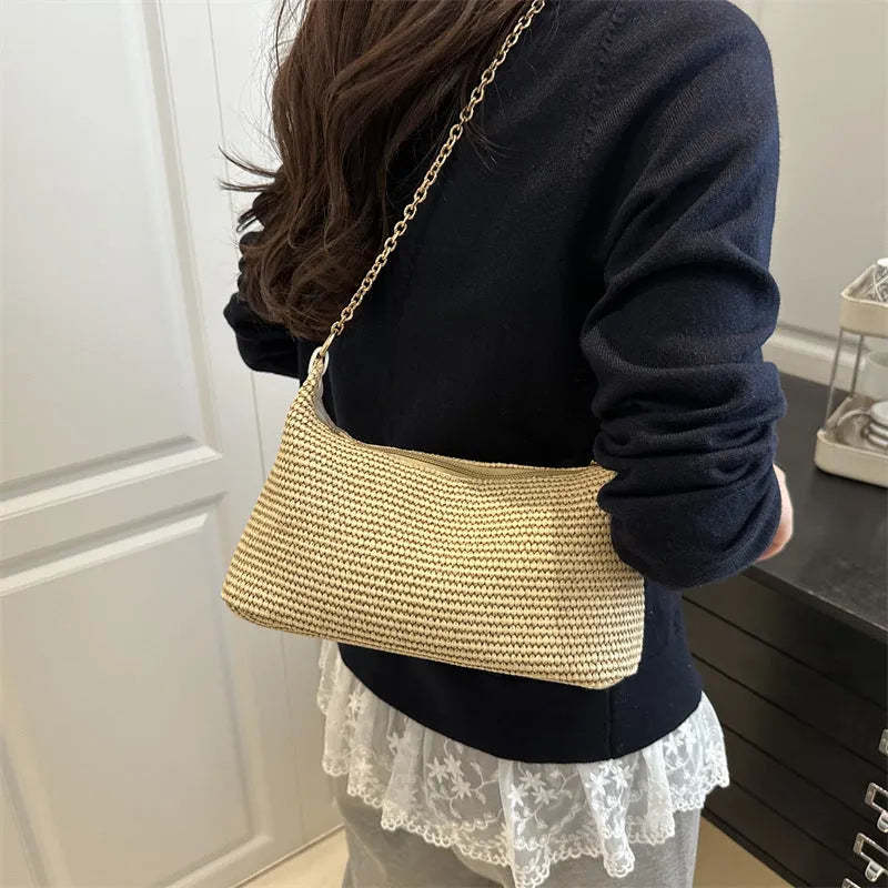 Straw woven beach shoulder tote bag in horizontal square shape with sandwich pocket design