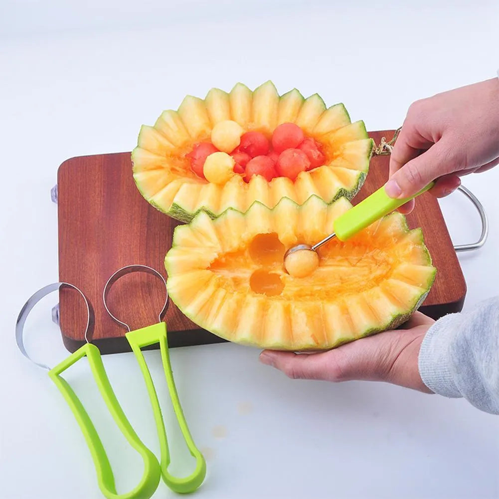 Three-in-one stainless steel fruit ball excavator with large and small scoops, green and blue PP handles