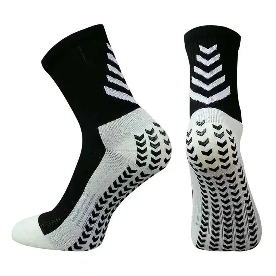 Men's athletic running socks with non-slip silicone grip in multiple colour options